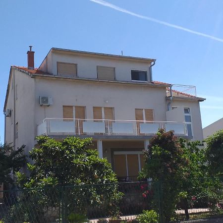 Apartman Plavo More Zara Esterno foto
