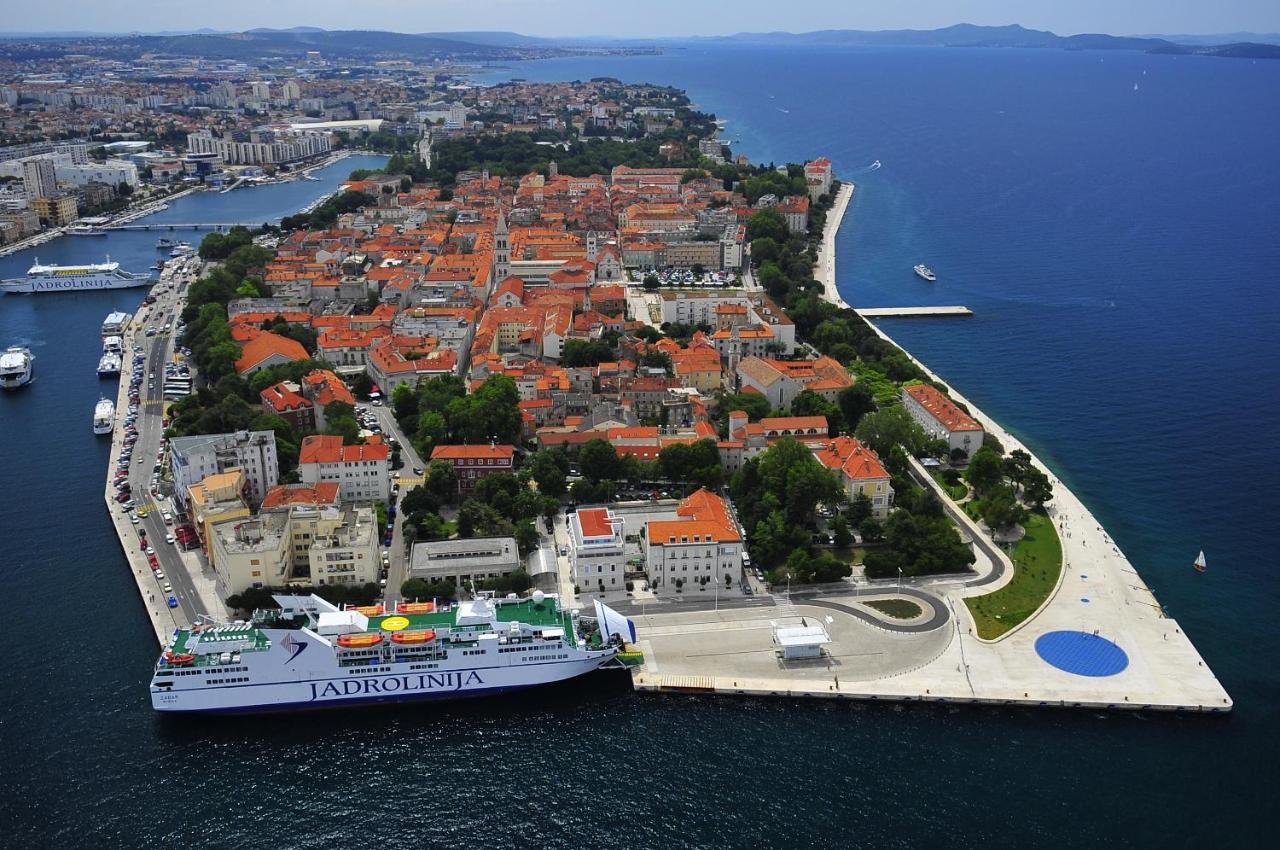 Apartman Plavo More Zara Esterno foto