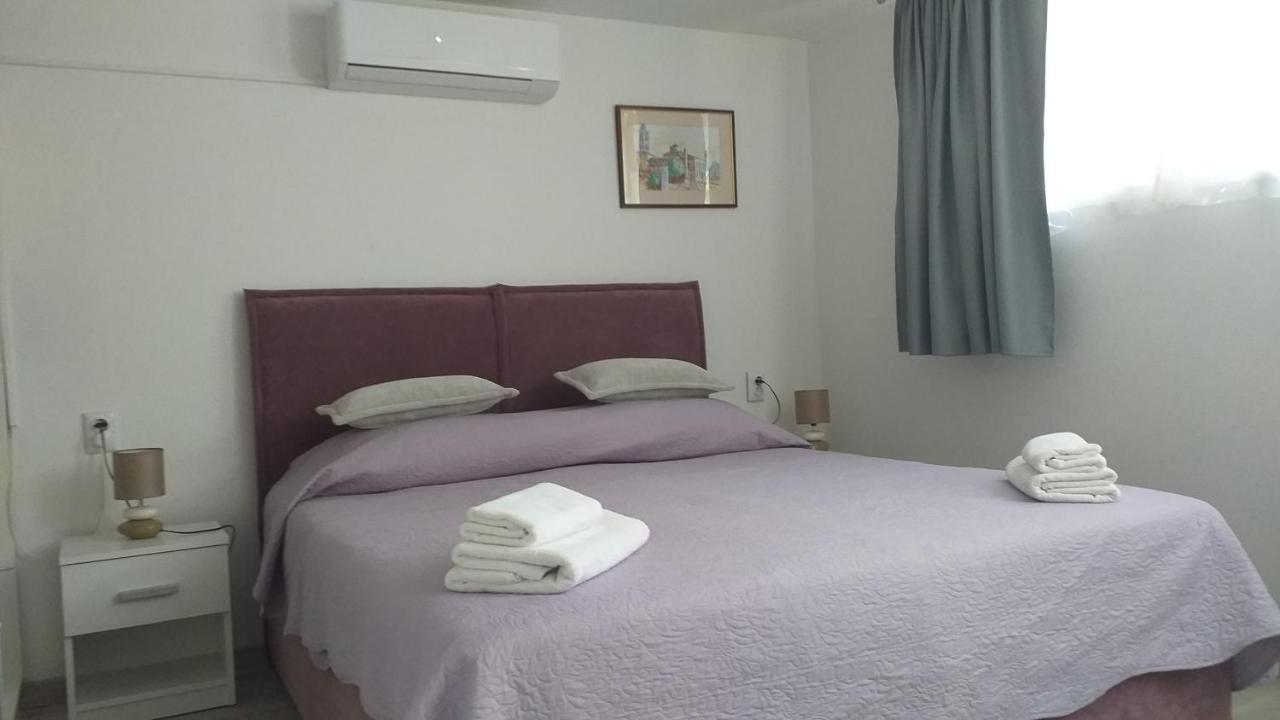 Apartman Plavo More Zara Esterno foto